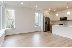 4785 N Albina Ave, Portland, OR 97217 - Photo 3