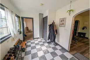 2104 1st St, La Grande, OR 97850 - Photo 9