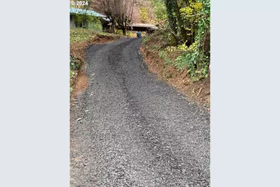 56010 Goldbrick Rd, Myrtle Point, OR 97458 - Photo 15