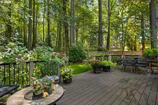 17280 SW Oakenshield Ct, Portland, OR 97224 - Photo 39