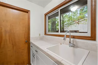 17280 SW Oakenshield Ct, Portland, OR 97224 - Photo 15