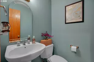 2718 NE 42nd Cir, Vancouver, WA 98663 - Photo 9