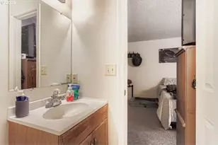 19787 SW 67th Ave, Tualatin, OR 97062 - Photo 17