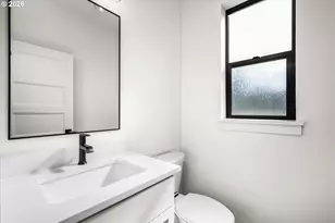 870 W 25th Ave, Eugene, OR 97405 - Photo 15