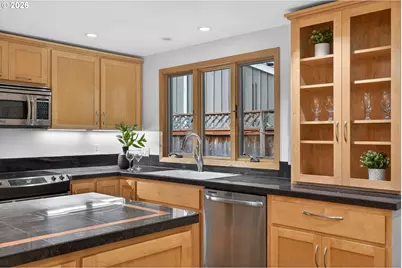 1480 NW Jenne Ave, Portland, OR 97229 - Photo 9