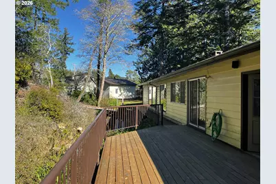 5635 Martin Rd, Florence, OR 97439 - Photo 7