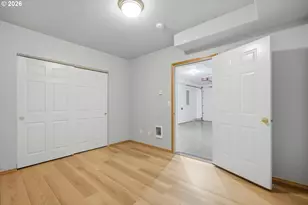 400 SE 2nd St, Troutdale, OR 97060 - Photo 13