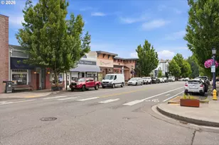 400 SE 2nd St, Troutdale, OR 97060 - Photo 33