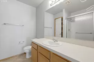 400 SE 2nd St, Troutdale, OR 97060 - Photo 17