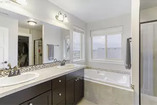 12314 SE Verlie St, Happy Valley, OR 97086 - Photo 23