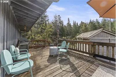 89042 W Randolph Ln, Bandon, OR 97411 - Photo 5