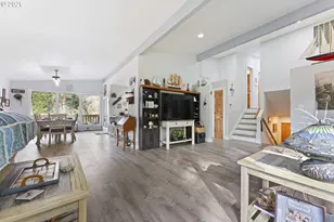 89042 W Randolph Ln, Bandon, OR 97411 - Photo 9