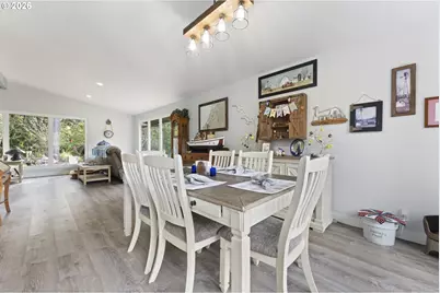 89042 W Randolph Ln, Bandon, OR 97411 - Photo 11