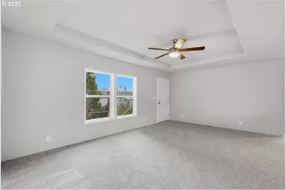 20815 Walnut St, Aurora, OR 97002 - Photo 15