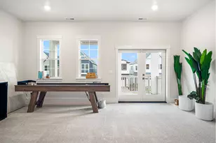 11882 SW Strobel Rd, Beaverton, OR 97007 - Photo 17