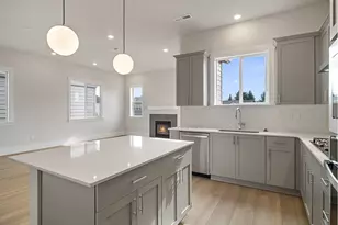 11882 SW Strobel Rd, Beaverton, OR 97007 - Photo 13