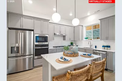 11882 SW Strobel Rd, Beaverton, OR 97007 - Photo 13