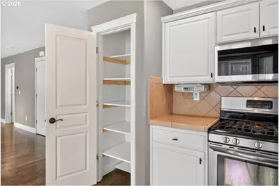 881 N 28th Ave, Cornelius, OR 97113 - Photo 15