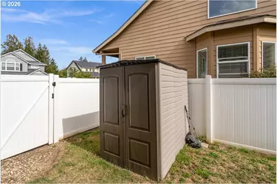 881 N 28th Ave, Cornelius, OR 97113 - Photo 41