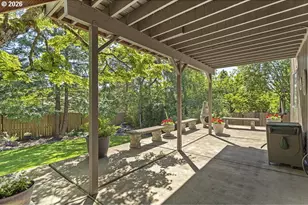 1962 SW 27th Dr, Gresham, OR 97080 - Photo 41