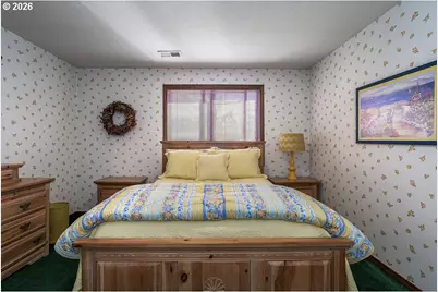 1962 SW 27th Dr, Gresham, OR 97080 - Photo 25