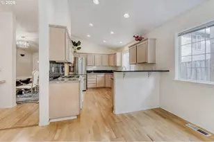 14452 SE Territory Dr, Clackamas, OR 97015 - Photo 9