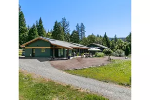 1104 1106 Upper Cow Creek Rd, Azalea, OR 97410 - Photo 3