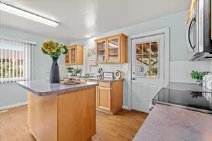 4533 SE 99th Ave, Portland, OR 97266 - Photo 13