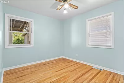 4533 SE 99th Ave, Portland, OR 97266 - Photo 17