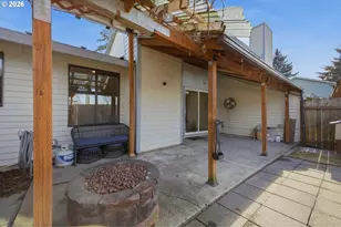 21858 SW Regal Ct, Beaverton, OR 97003 - Photo 23