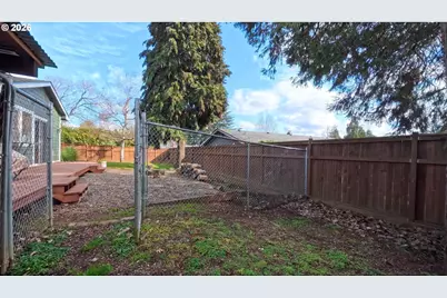 908 Browning Ave S, Salem, OR 97302 - Photo 31