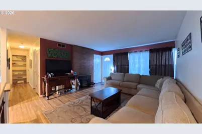 908 Browning Ave S, Salem, OR 97302 - Photo 7