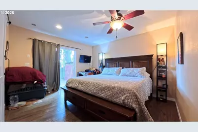 908 Browning Ave S, Salem, OR 97302 - Photo 15