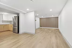 437 NE Fargo St, Portland, OR 97212 - Photo 15