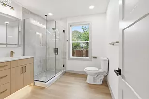 437 NE Fargo St, Portland, OR 97212 - Photo 7