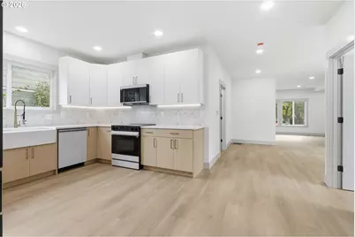 437 NE Fargo St, Portland, OR 97212 - Photo 5