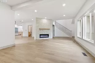 437 NE Fargo St, Portland, OR 97212 - Photo 3