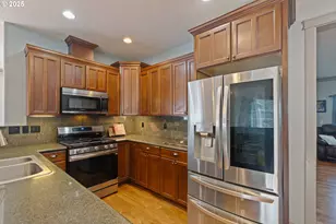 1548 NE Rocky Ridge Dr, Roseburg, OR 97470 - Photo 15