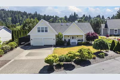 8 Onadoone Ct, Florence, OR 97439 - Photo 1