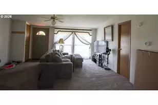 313 12th St, La Grande, OR 97850 - Photo 3