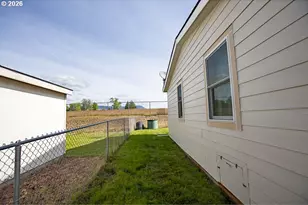 313 12th St, La Grande, OR 97850 - Photo 21