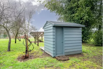 40064 McKenzie Hwy, Springfield, OR 97478 - Photo 33