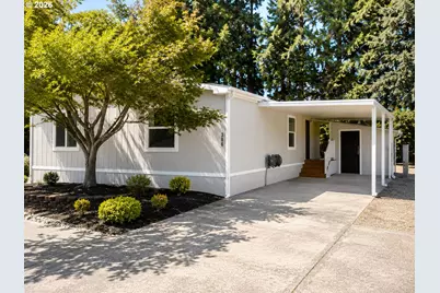 386 Lochaven Ave, Springfield, OR 97477 - Photo 1