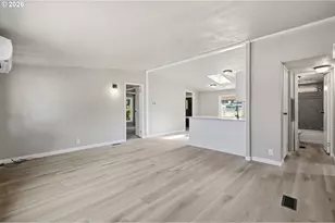 386 Lochaven Ave, Springfield, OR 97477 - Photo 19