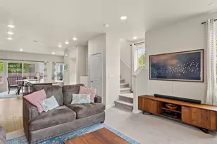 11372 SW Mont Blanc St, Wilsonville, OR 97070 - Photo 9
