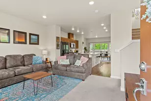 11372 SW Mont Blanc St, Wilsonville, OR 97070 - Photo 5