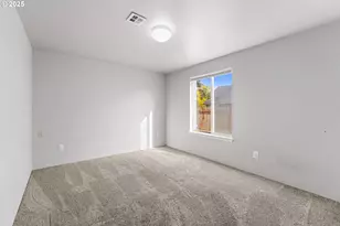 468 Merlee Cir, Eagle Point, OR 97524 - Photo 13