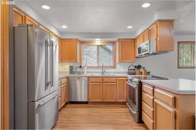 1064 Ashwood Ct SE, Salem, OR 97302 - Photo 11