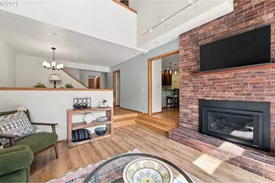 2036 Eastwood Ln, Eugene, OR 97401 - Photo 11