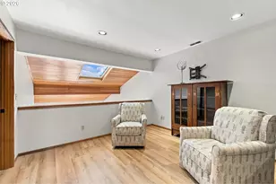 2036 Eastwood Ln, Eugene, OR 97401 - Photo 23